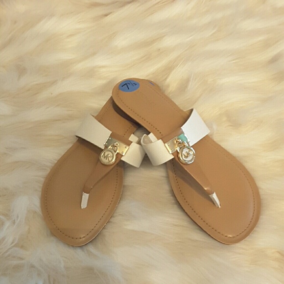 michael kors flat sandals